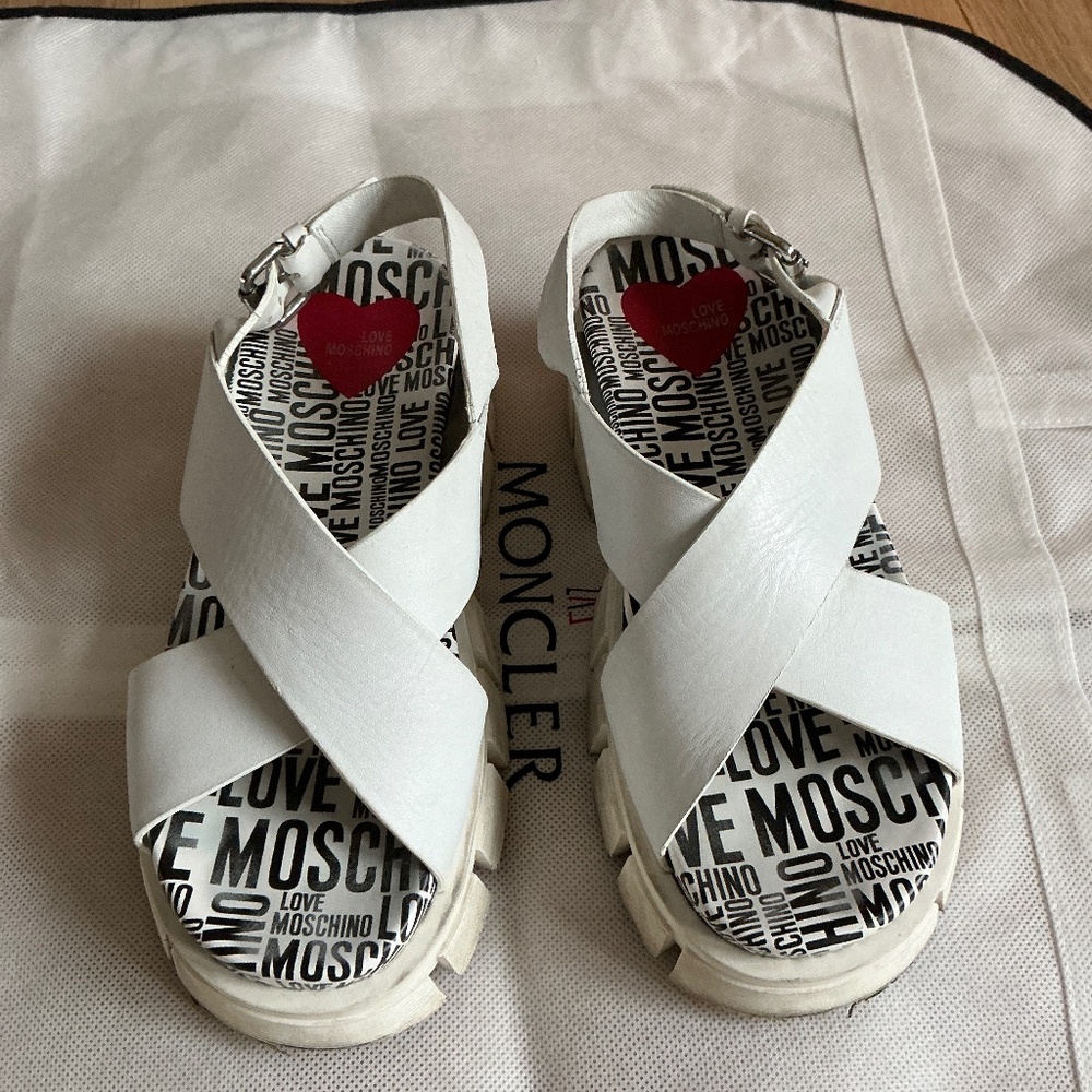 Moschino Women’s Authentic sandals